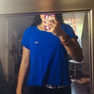 Hollister Cropped Tee